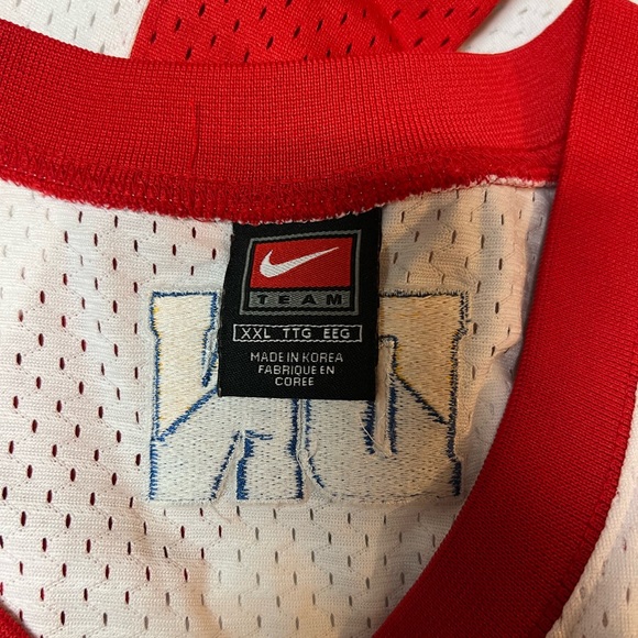 Nike Jersey - Picture 2 of 3